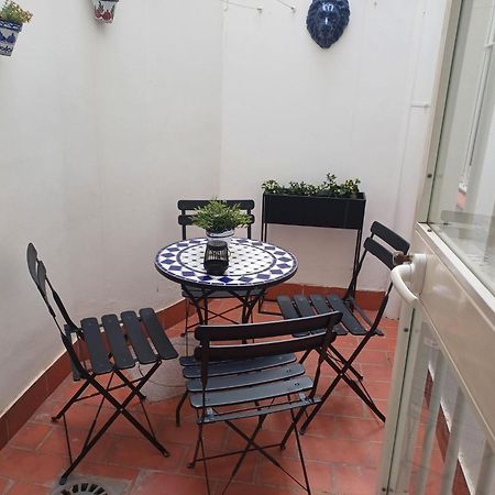 Apartamento La Merced Malaga Bagian luar foto