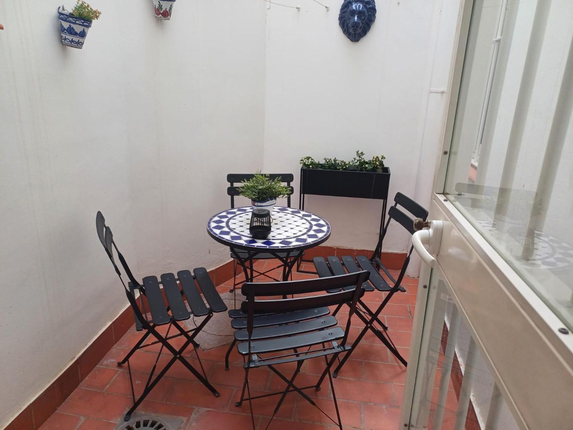 Apartamento La Merced Malaga Bagian luar foto